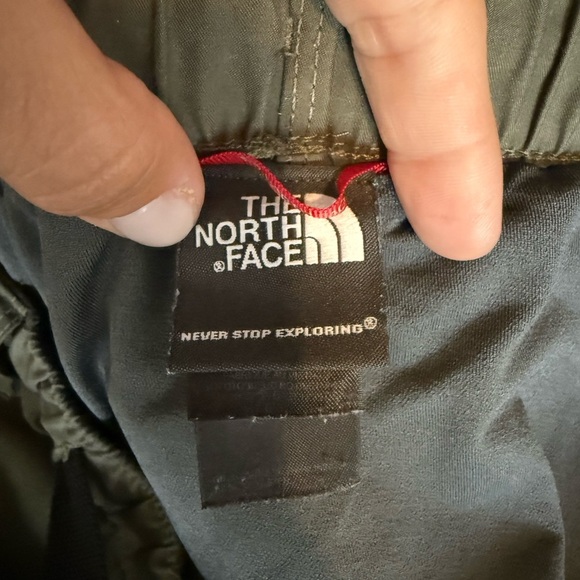 The North Face shorts • Men’s XXL - Picture 7 of 9